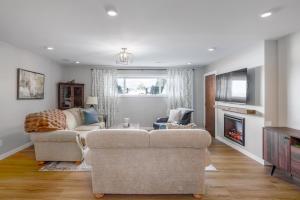 Knox Mountain Vista 2 Bdrm Suite