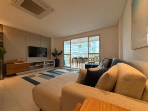 Guarapari Enseada azul! Apto de luxo com Piscina,Beira mar