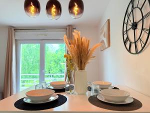 Appartements LES DUNES Studio Ideal couple,solo,famille&pro : photos des chambres