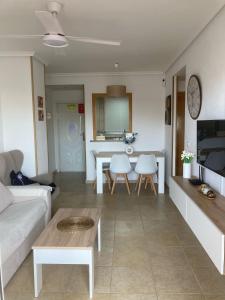 Edificio TORREMAR vistas al mar, orientación norte, Wifi y Smart-TV