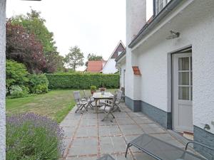 Villa in Het Zoute near the Beach