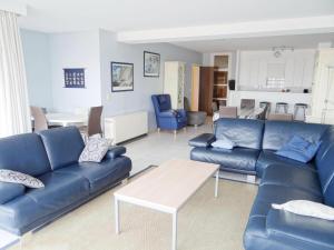 Apartment in Nieuwpoort by the Beach