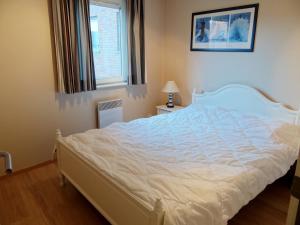 Apartment in Nieuwpoort near the Beach