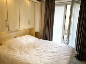 Apartment in Nieuwpoort near the Beach