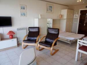 Studio in Nieuwpoort near Sandy Beaches