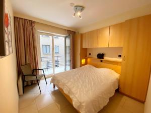 Apartment in Nieuwpoort by the Sea