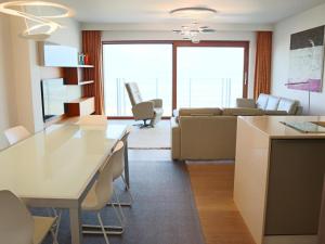 Apartment in Nieuwpoort with garden