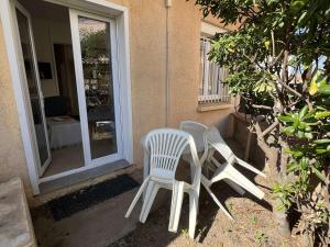 Pavillon T3 en bord de mer avec accès plage pour 4 personnes - FR-1-701-93