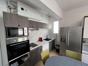 Pavillon T3 en bord de mer avec accès plage pour 4 personnes - FR-1-701-93