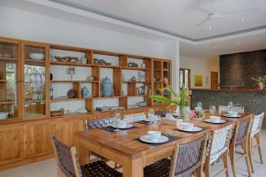 Villa Luna - Modern and spacious 4bdrs villa in Bingin Beach