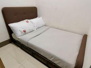 Chic City Stay, Fame with balcony, NearMegamall