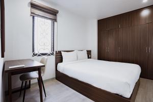 The Eastern Hotel & Apartment