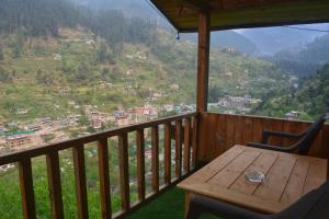 The Midhimalayan Jibhi