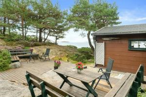 Secluded Cabin On Private Peninsula At Eigebrekk - Ubytování bez kategorie ve městě Mandal