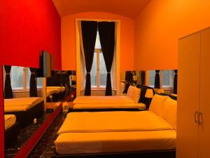 VIP 1-Wenceslas square