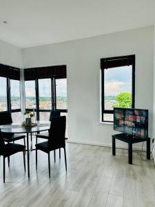 Skyline Vista Apartment