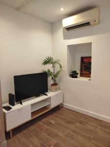 Appartements studio idealement place, calanques et centre ville : Appartement