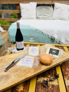 Maisons de vacances Charming house with sea view Emily in Porri : photos des chambres