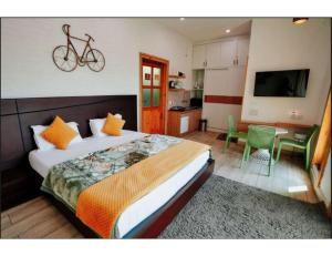 The Rasberry Homestay Villa