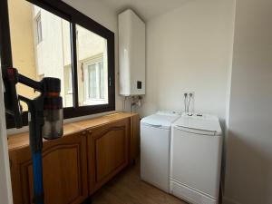 Appartements Appartement spacieux, moderne, vue mer proche plage et centre-ville : photos des chambres