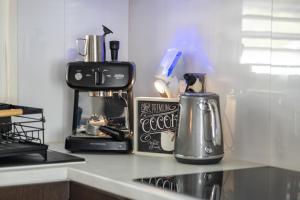 Peaceful 2BR Villa Shops & Parks Ingleburn