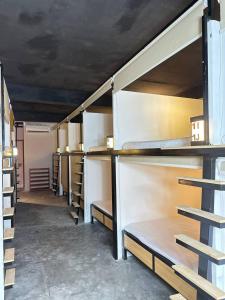 Tonle Hostel