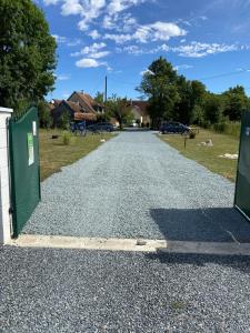 Maisons de vacances Charmant Logis a la campagne : Maison 1 Chambre