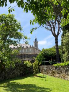 Maisons de vacances Maison calme avec jardin a Gramat : photos des chambres