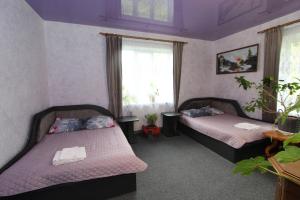 Котедж "Явірник"