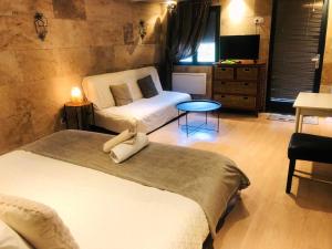 Chambres dHôte Dijon Clair de Lune Adults Only