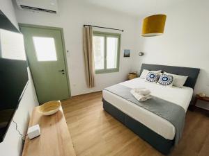 Double Terrace Seaview House