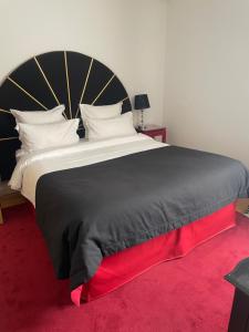 Hotels Hotel Victor Hugo : photos des chambres