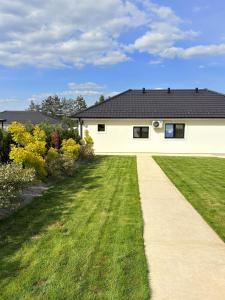 Villa EN
