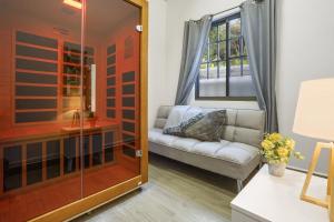 KING BED & HOT TUB in Cloud Forest Mountains with WIFI, Volcán, Panama