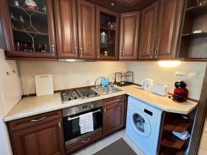 Giza Cozy 1BDR w WiFi near Arena 8888 and SofiaMed