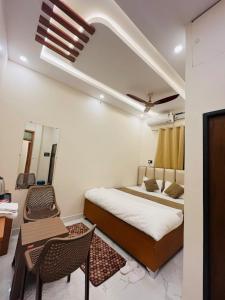 Shivam palace Ayodhya