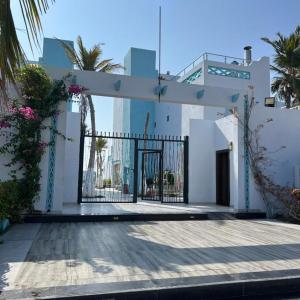 شاليهات لافونتين لاقون برادايس سلسبيل عائلات فقط