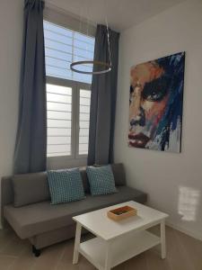Apartamento luminoso zona Ascao - 3-звездочные отели в городе Мадрид