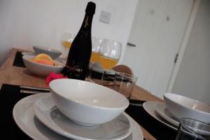 3 BR - 3 Baths - Solihull - NEC - HS2 - Long Stays