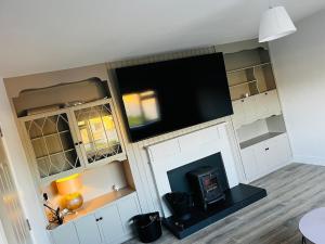 Central to everything in Mayo four bedrooms