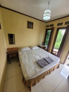 Ayem Tentrem Homestay