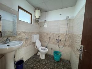 Highway Inn Guest House