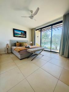 Coin de Mire Luxury Beachfront Duplex