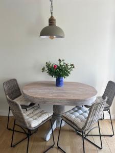 Stunning seaside cottage Charlestown harbour