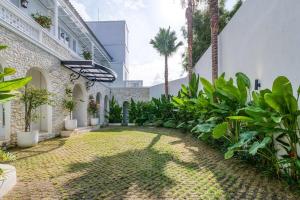 Villa Aclasa Luxery 4BR Retreat in Berawa, Canggu