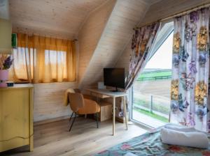 Dom nad jeziorem Dadaj w Kojtrynach