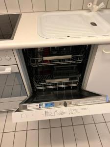 New Cozy 2 room Apartment in Zurich Old Town Center RENN - Self Checkin