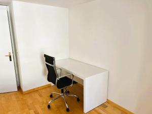 New Cozy 2 room Apartment in Zurich Old Town Center RENN - Self Checkin