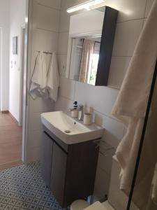 Το Ρόδο και Η Λεμονιά