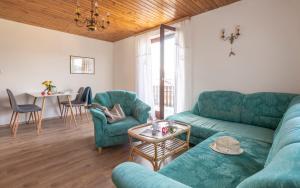 Flos Ferienwohnungen